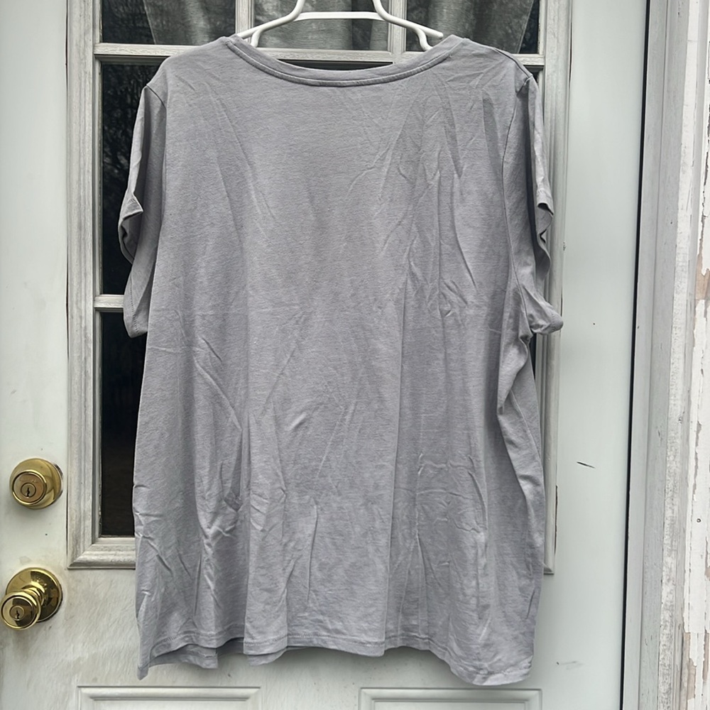 Lucky Brand Gray Cotton Crew Neck Tee - Velvet Feel Graphic - Women’s Size 3X - Picture 4 of 5